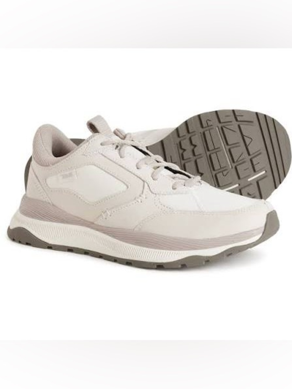 Teva Blanc Terrawave Athletic Sneakers